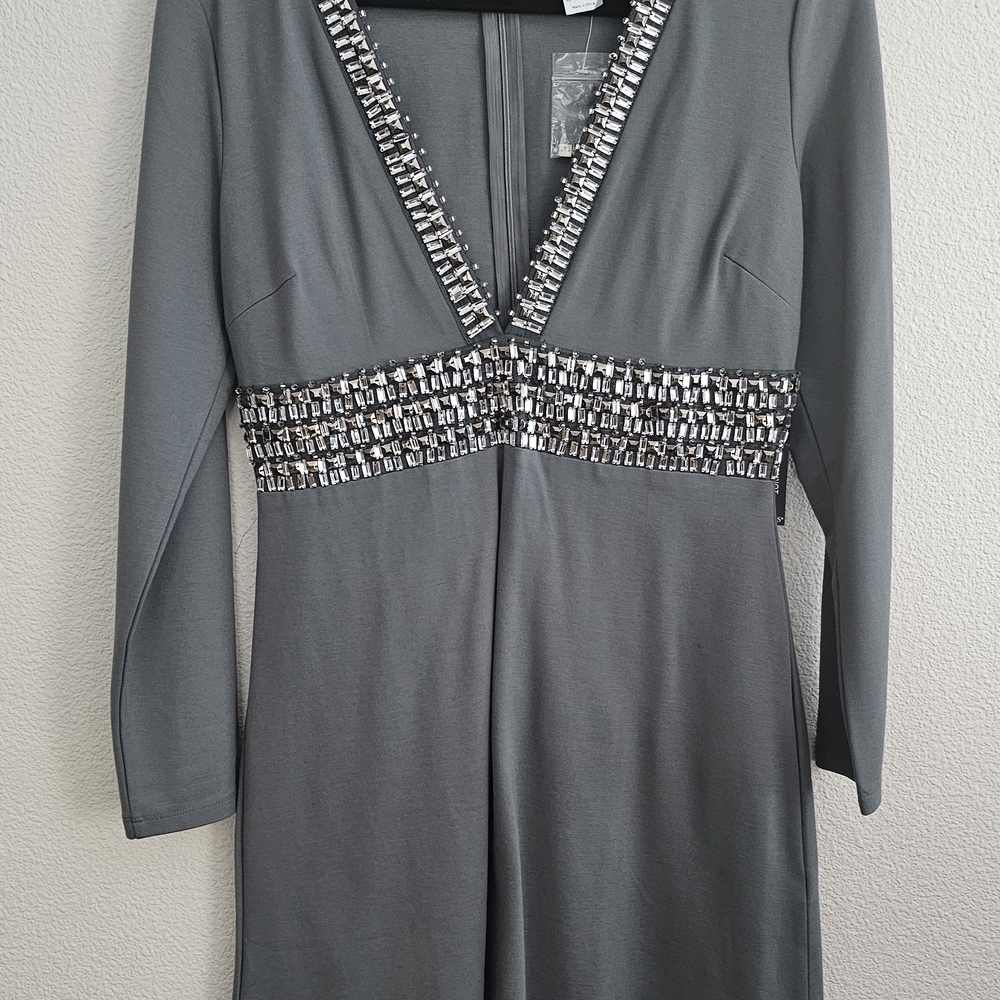 VENUS NWT Dress 8 Gray Long Sleeve Plunge Babydoll - Picture 10 of 10